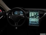  Centered wide dash shot photo